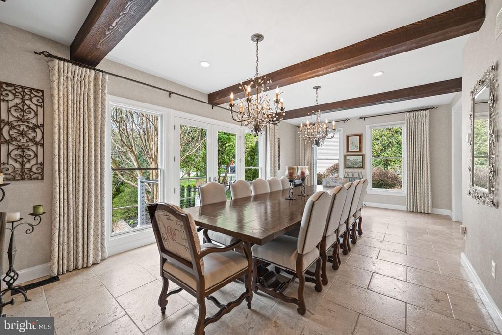 Image 13 of property listing at 8434 GOVERNOR RUN, Ellicott City, MD 21043