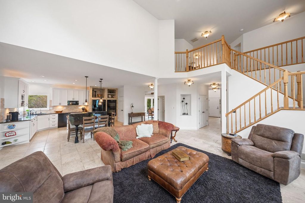 Image 24 of property listing at 8434 GOVERNOR RUN, Ellicott City, MD 21043