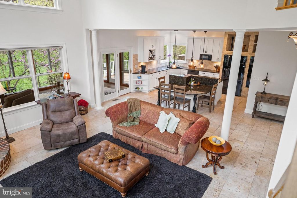 Image 26 of property listing at 8434 GOVERNOR RUN, Ellicott City, MD 21043