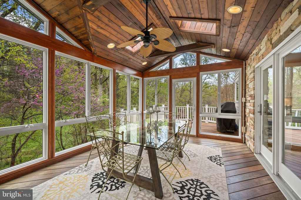 Image 30 of property listing at 8434 GOVERNOR RUN, Ellicott City, MD 21043