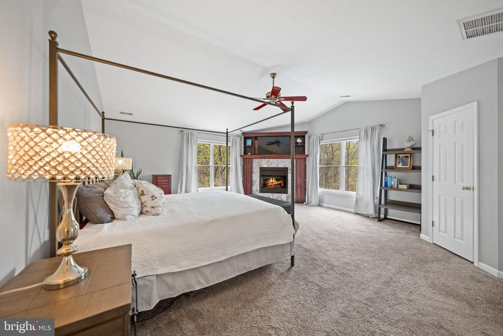 Image 34 of property listing at 8434 GOVERNOR RUN, Ellicott City, MD 21043