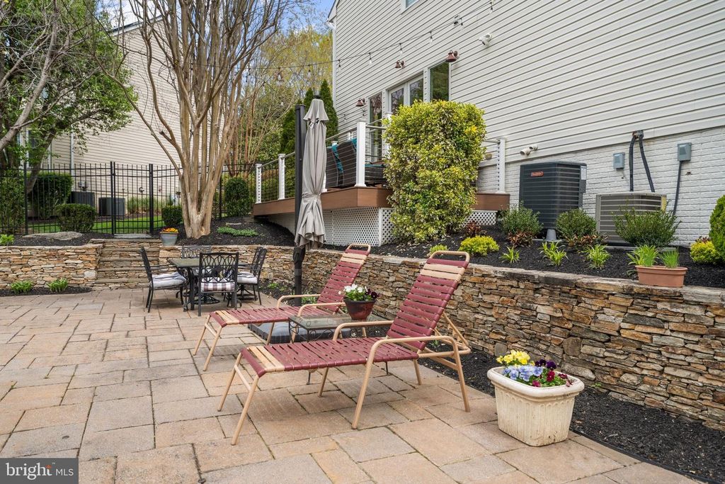 Image 68 of property listing at 8434 GOVERNOR RUN, Ellicott City, MD 21043