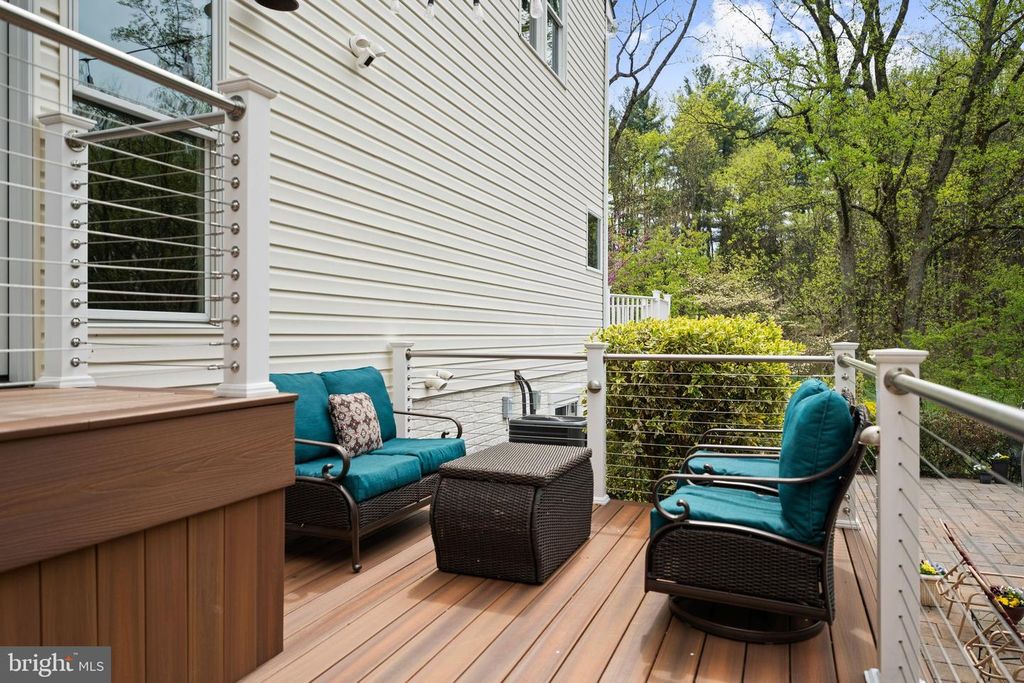 Image 71 of property listing at 8434 GOVERNOR RUN, Ellicott City, MD 21043