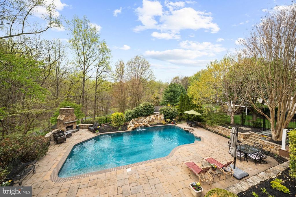 Image 77 of property listing at 8434 GOVERNOR RUN, Ellicott City, MD 21043