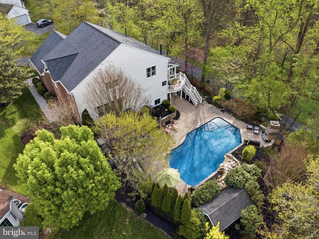 Image 89 of property listing at 8434 GOVERNOR RUN, Ellicott City, MD 21043