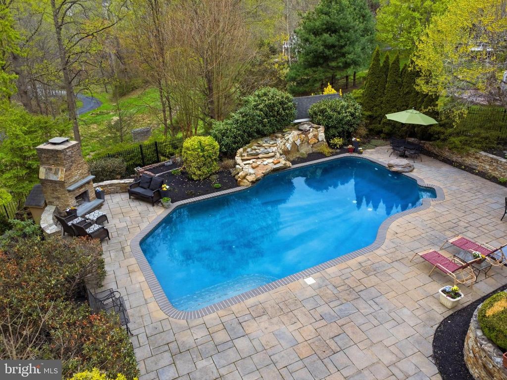 Image 93 of property listing at 8434 GOVERNOR RUN, Ellicott City, MD 21043