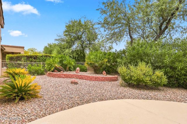 15674 W ECHOWOOD Court, Surprise, AZ 85374