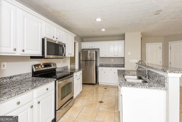 1719 Mission Park Court, Loganville, GA 30052