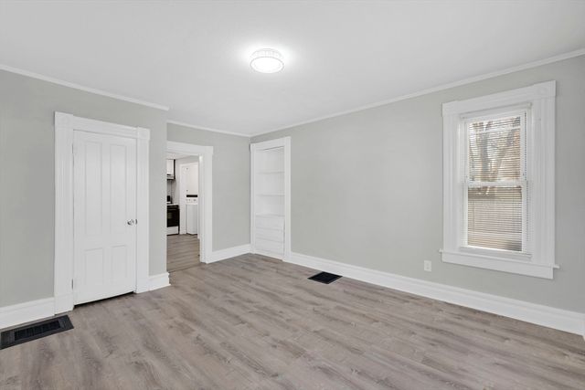 140-142 Dickinson St, Springfield, MA 01108