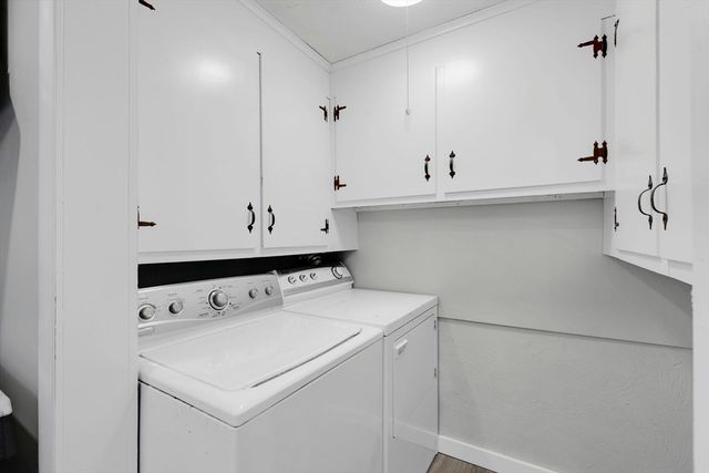 140-142 Dickinson St, Springfield, MA 01108