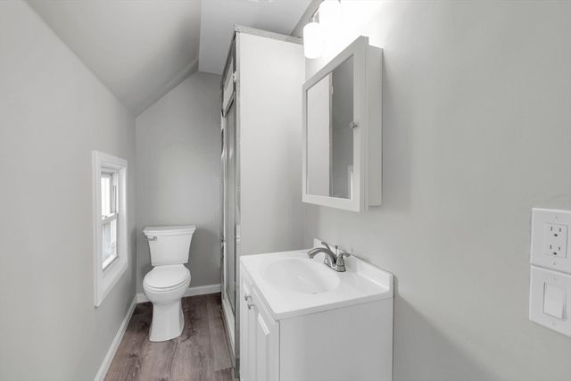 140-142 Dickinson St, Springfield, MA 01108