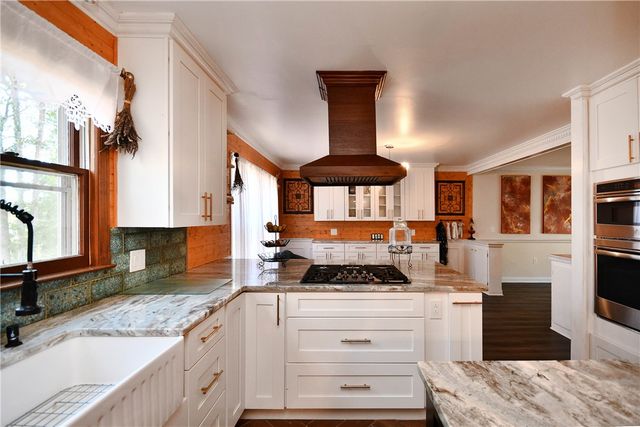 1201 Stonehurst Drive, Anderson, SC 29621