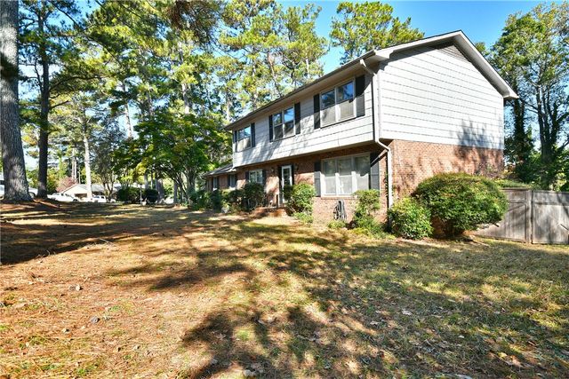 1201 Stonehurst Drive, Anderson, SC 29621