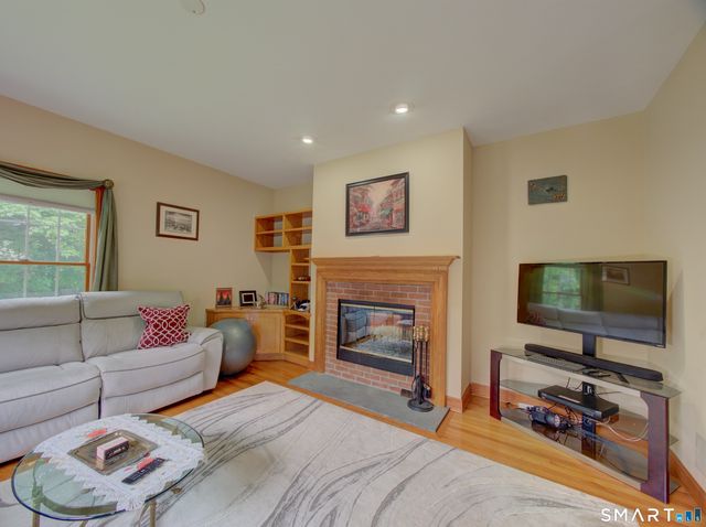 15 Dilaj Drive, Columbia, CT 06237
