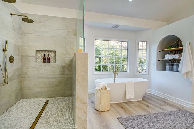 27612 Fargo, Laguna Hills, CA 92653