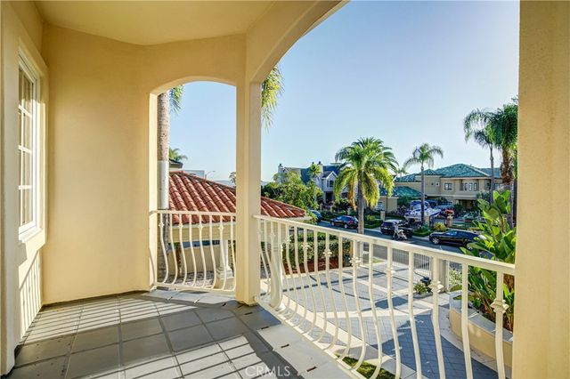 27612 Fargo, Laguna Hills, CA 92653