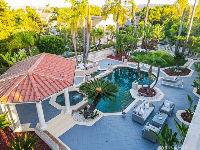 27612 Fargo, Laguna Hills, CA 92653