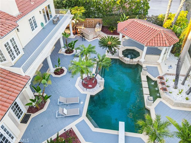 27612 Fargo, Laguna Hills, CA 92653