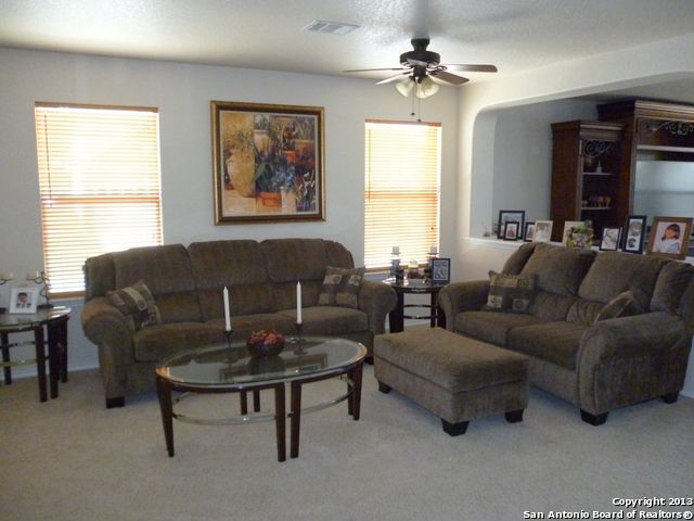 7202 BLUEMIST PT, San Antonio, TX 78250