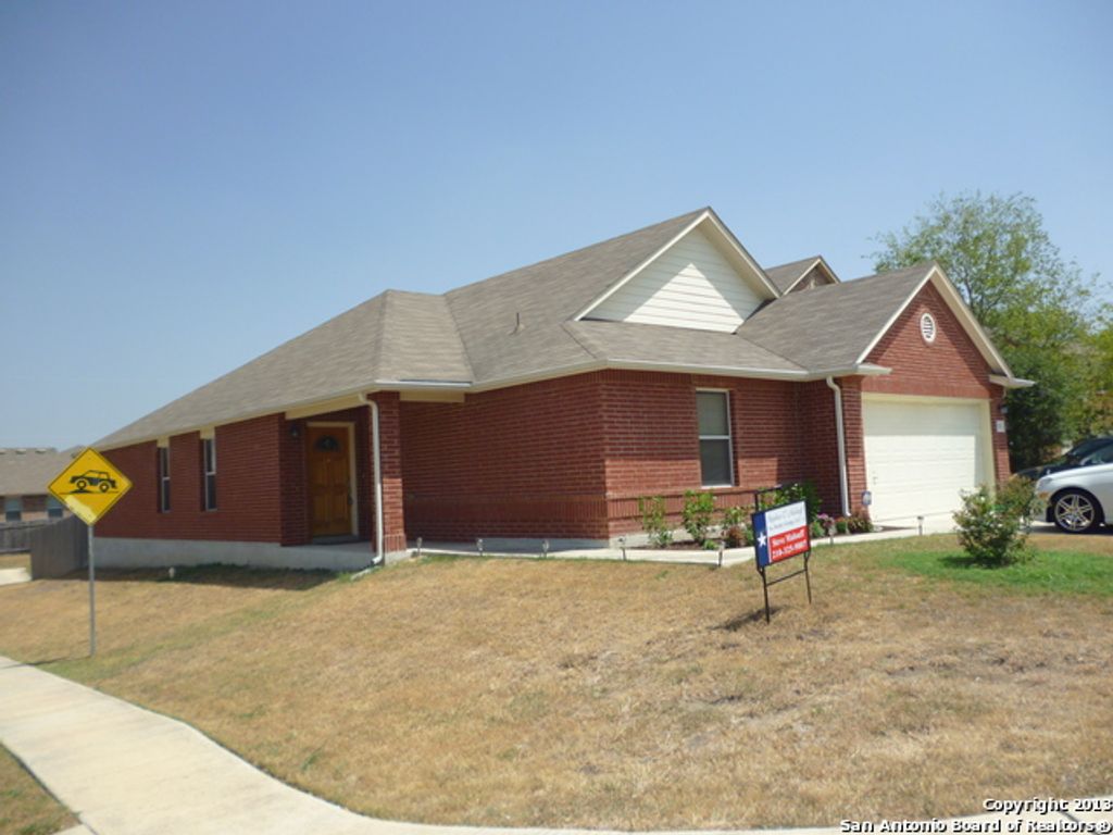 7202 BLUEMIST PT, San Antonio, TX 78250