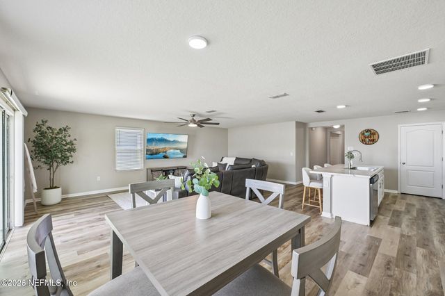 2366 EVENING OAKS Lane, Green Cove Springs, FL 32043