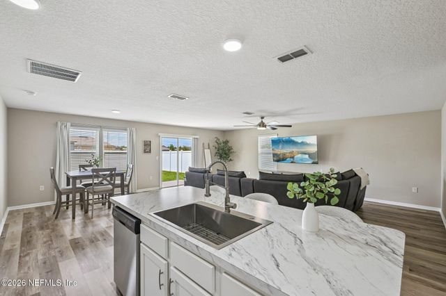 2366 EVENING OAKS Lane, Green Cove Springs, FL 32043