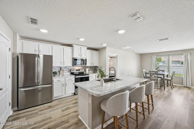 2366 EVENING OAKS Lane, Green Cove Springs, FL 32043