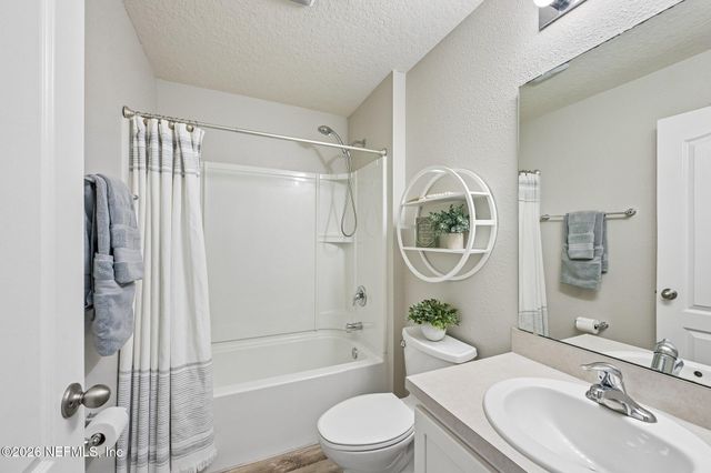 2366 EVENING OAKS Lane, Green Cove Springs, FL 32043