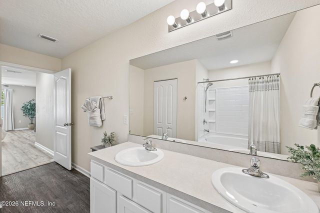 2366 EVENING OAKS Lane, Green Cove Springs, FL 32043