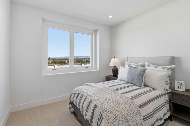 2871 Josephine Lane, Palo Alto, CA 94303