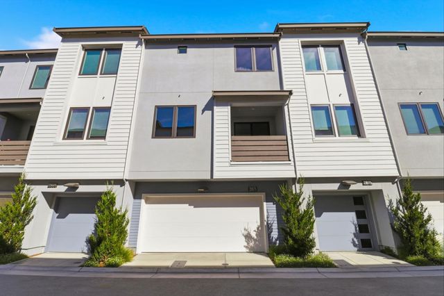 2871 Josephine Lane, Palo Alto, CA 94303