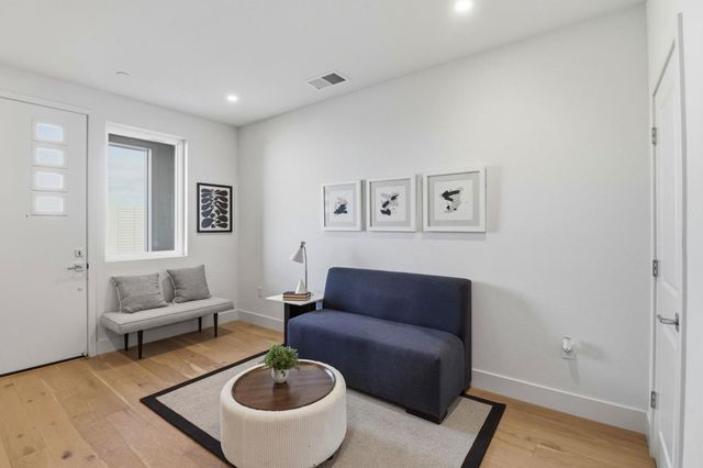 2871 Josephine Lane, Palo Alto, CA 94303