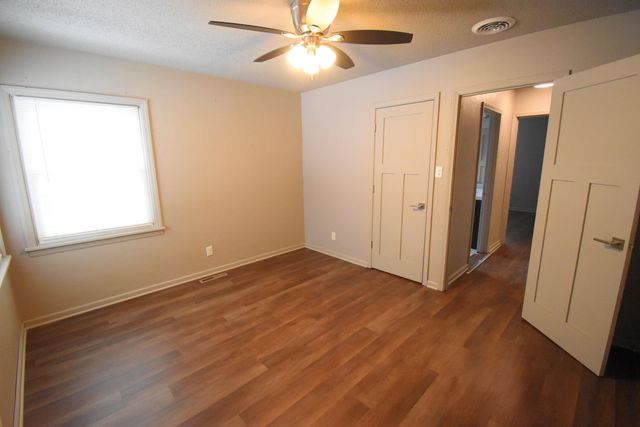 225 W Grace Street, Rensselaer, IN 47978