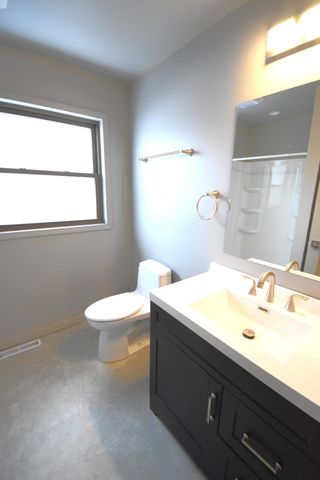 225 W Grace Street, Rensselaer, IN 47978