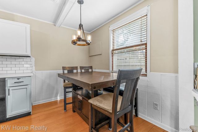 4215 Newton Road, Commerce Charter Township, MI 48390