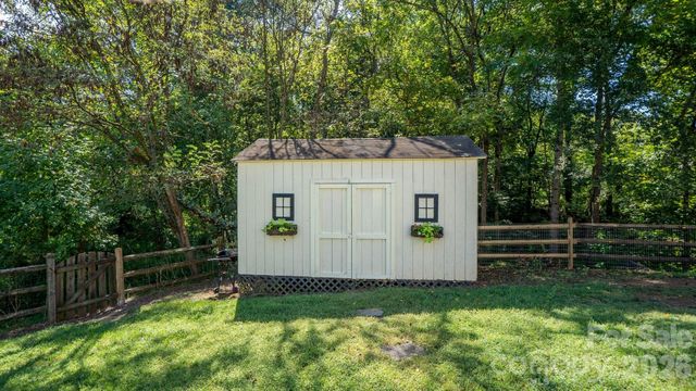 9420 Hillston Ridge Road, Huntersville, NC 28078
