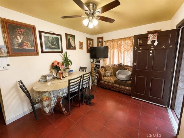7833 Crocker, Los Angeles, CA 90003