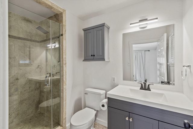 1806 Hutto RD, Georgetown, TX 78626