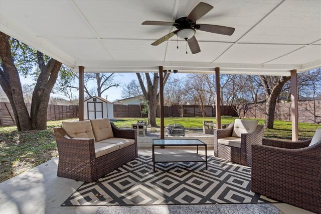 1806 Hutto RD, Georgetown, TX 78626