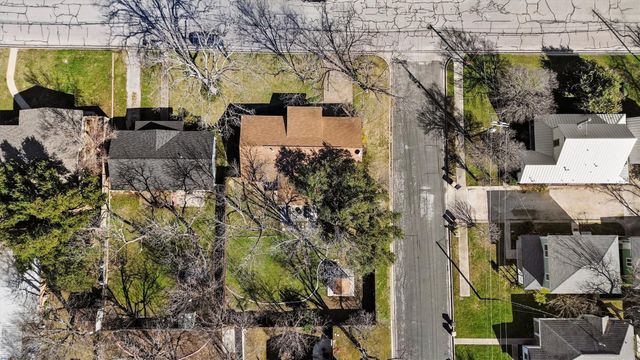 1806 Hutto RD, Georgetown, TX 78626