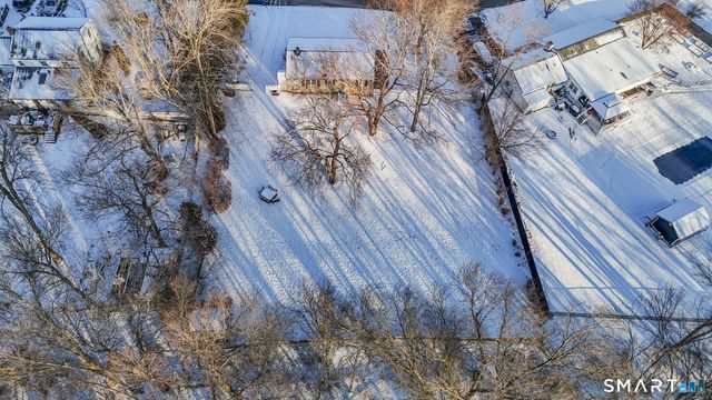 204 Hickory Circle, Middletown, CT 06457