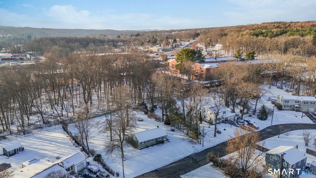 204 Hickory Circle, Middletown, CT 06457