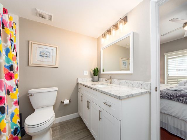 320 ISLAND WAY 606, Clearwater Beach, FL 33767