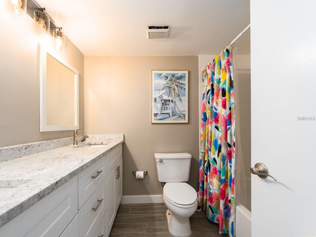 320 ISLAND WAY 606, Clearwater Beach, FL 33767