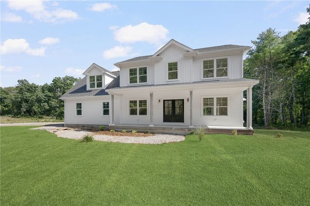 80 Rice City Road, Coventry, RI 02816
