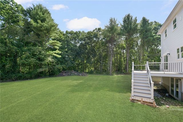 80 Rice City Road, Coventry, RI 02816