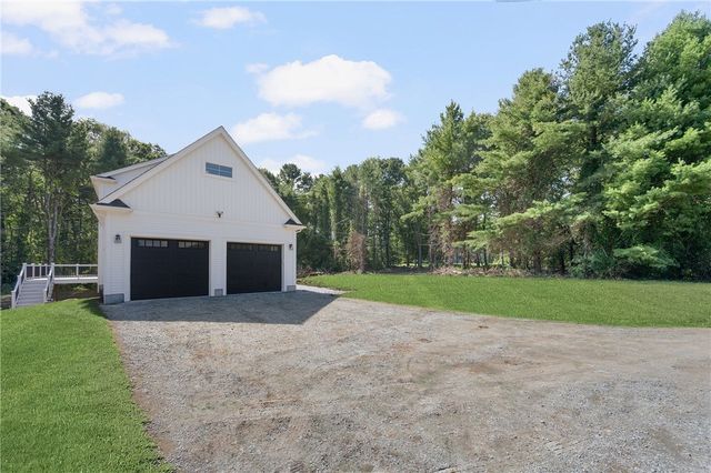 80 Rice City Road, Coventry, RI 02816