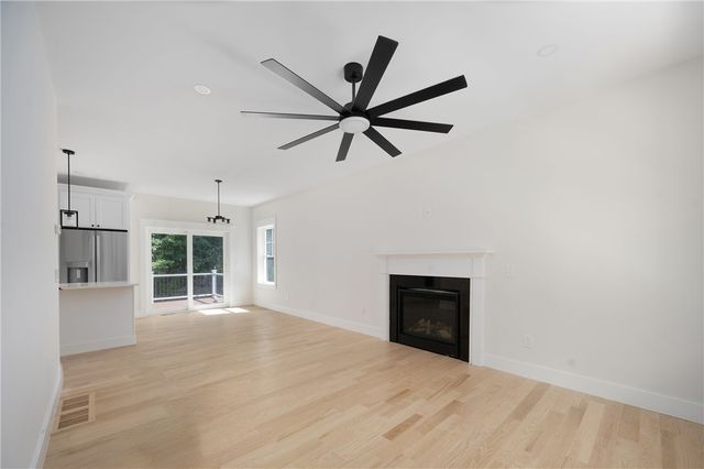 80 Rice City Road, Coventry, RI 02816