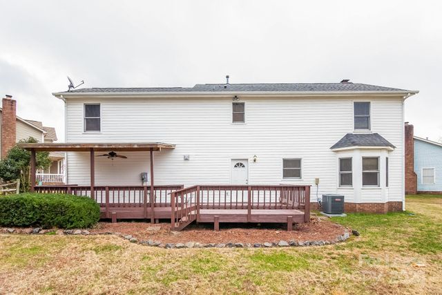 1827 Running Brook Road, Charlotte, NC 28214