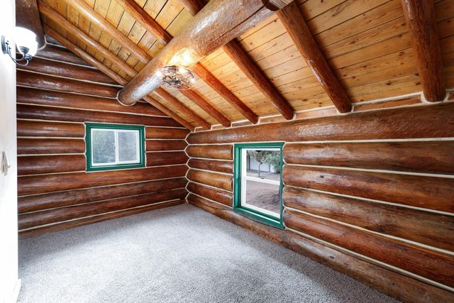 427502 Highway 20 Hwy, Newport, WA 99156